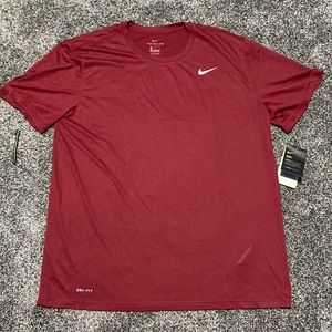 Maroon nike short sleeve new men’s